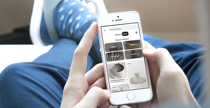 A person holding a phone.